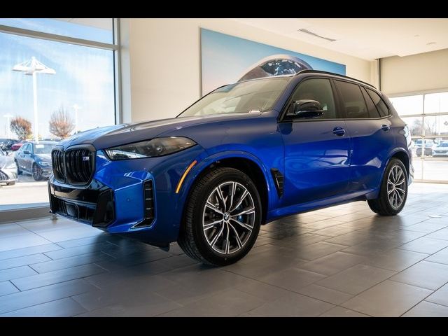 2025 BMW X5 M60i