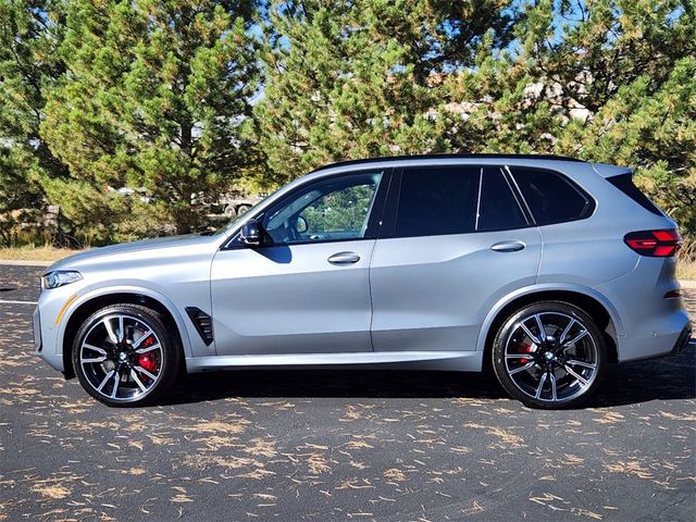 2025 BMW X5 M60i