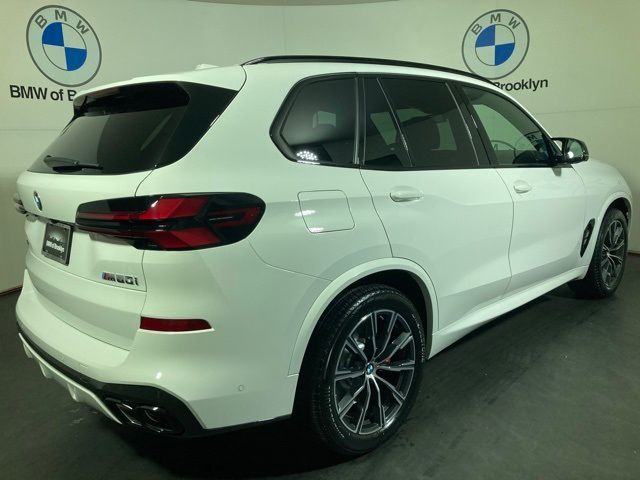 2025 BMW X5 M60i