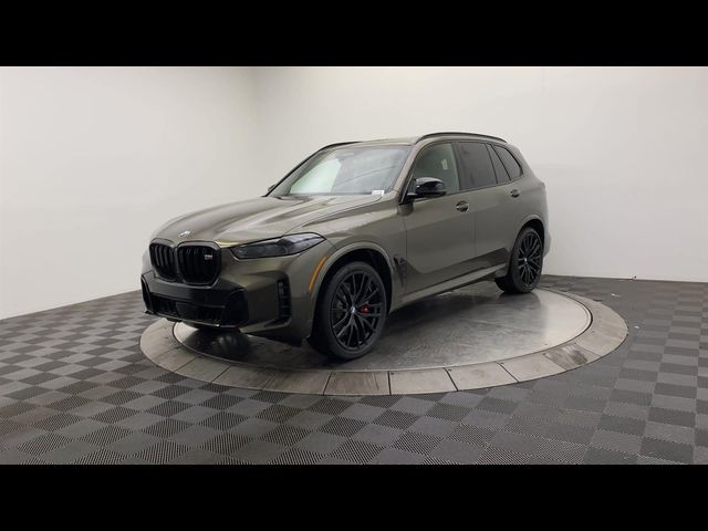 2025 BMW X5 M60i