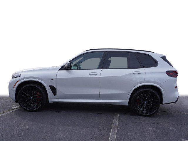 2025 BMW X5 M60i