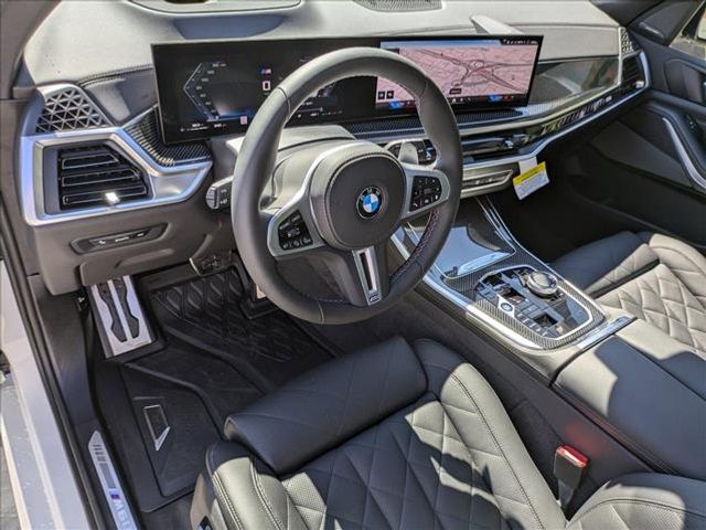 2025 BMW X5 M60i