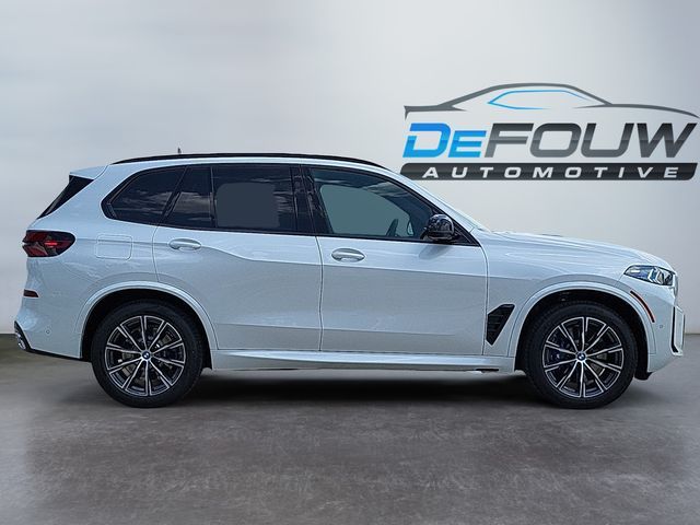 2025 BMW X5 M60i