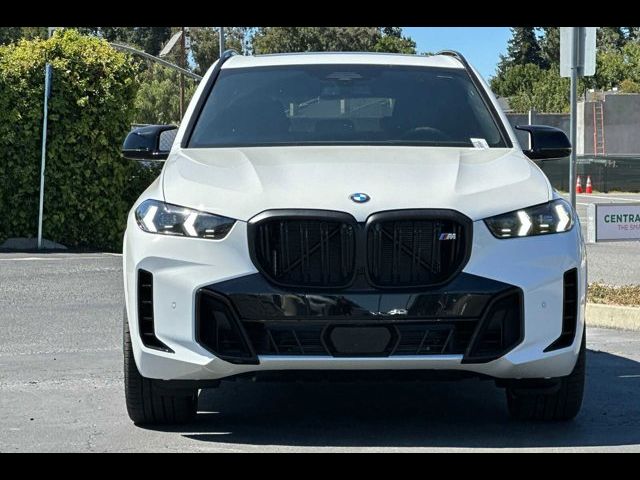 2025 BMW X5 M60i