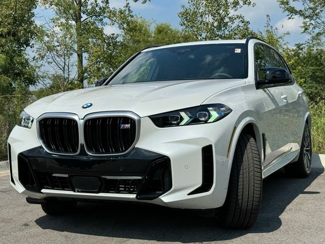 2025 BMW X5 M60i