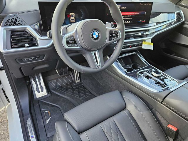 2025 BMW X5 M60i