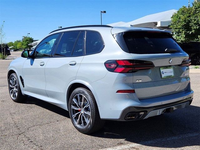 2025 BMW X5 M60i