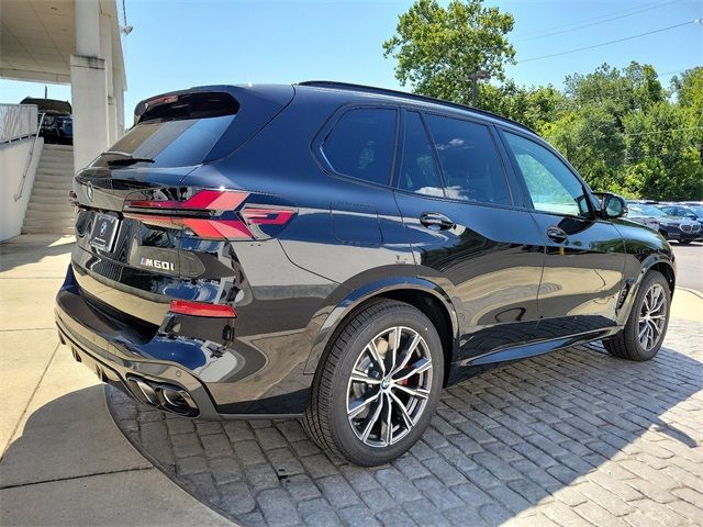 2025 BMW X5 M60i