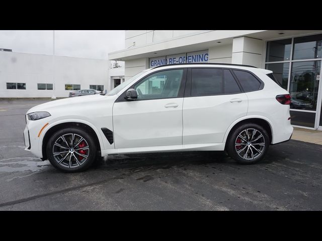 2025 BMW X5 M60i