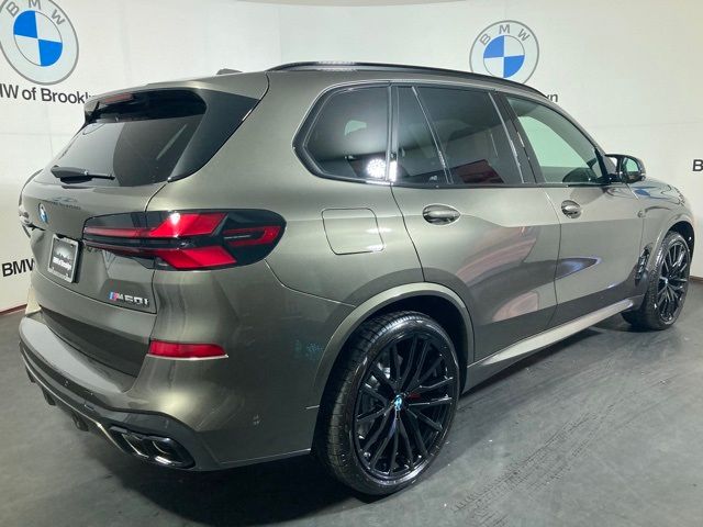 2025 BMW X5 M60i