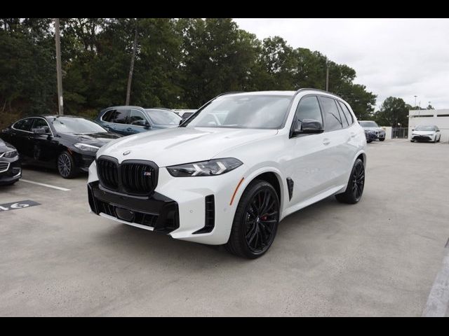 2025 BMW X5 M60i