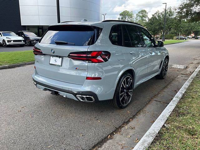 2025 BMW X5 M60i