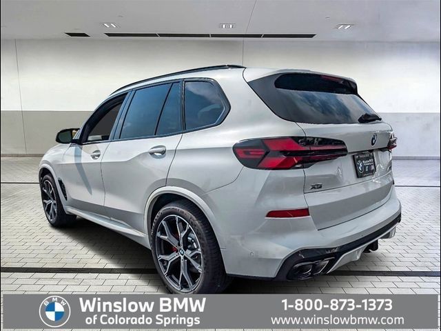 2025 BMW X5 M60i