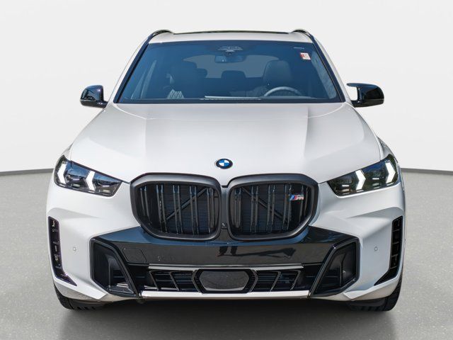 2025 BMW X5 M60i