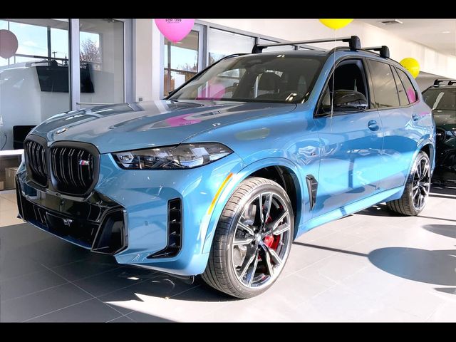 2025 BMW X5 M60i