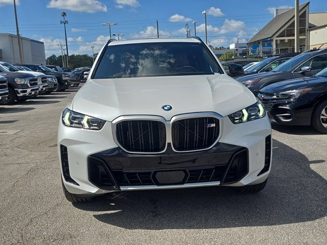 2025 BMW X5 M60i