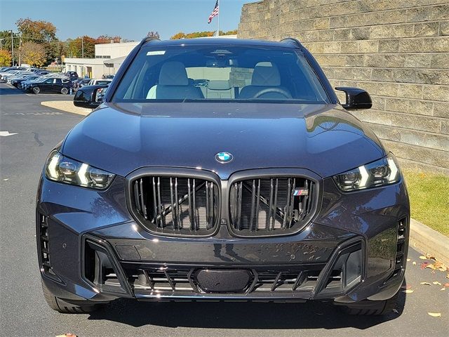 2025 BMW X5 M60i