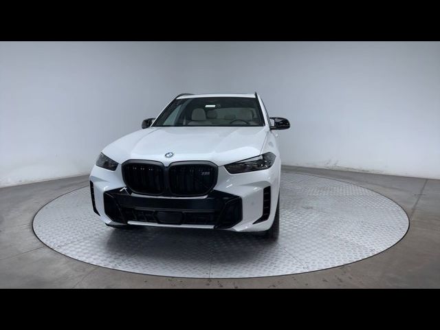 2025 BMW X5 M60i