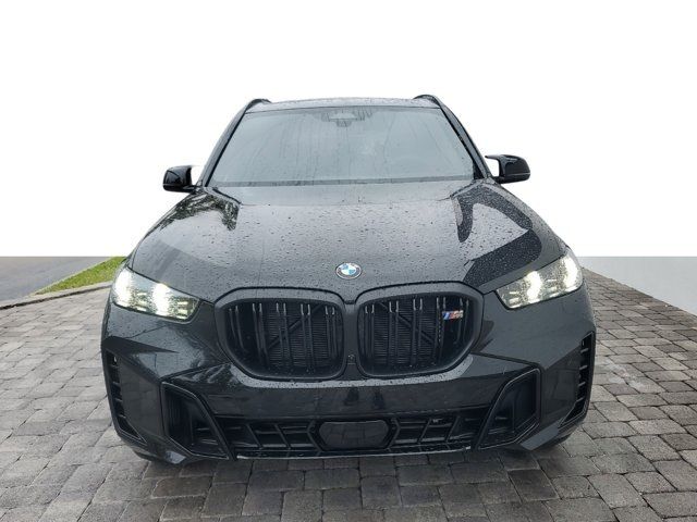 2025 BMW X5 M60i