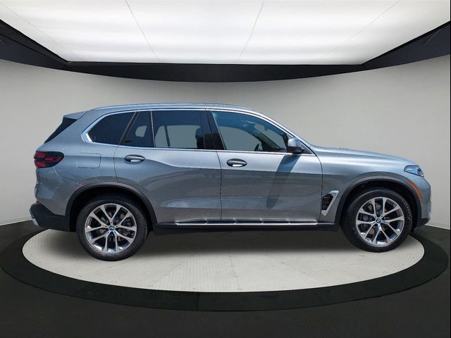 2025 BMW X5 sDrive40i