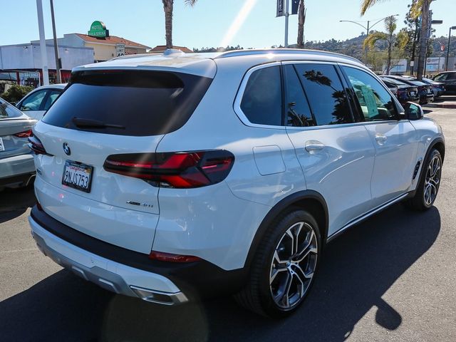 2025 BMW X5 xDrive40i