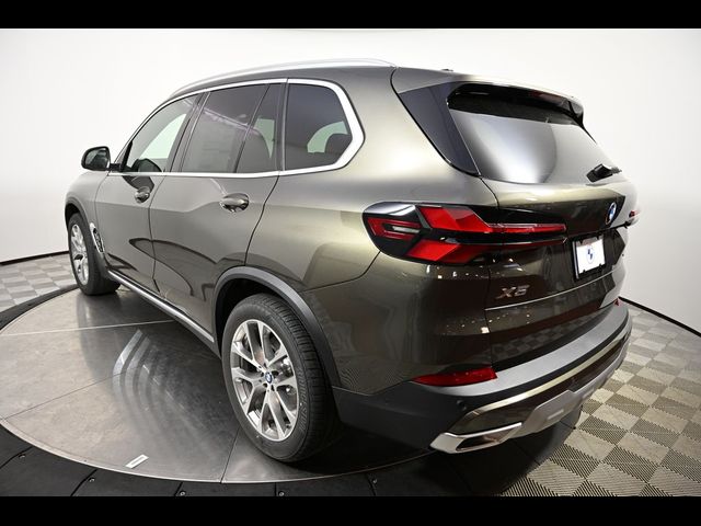 2025 BMW X5 xDrive40i