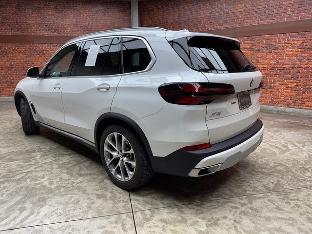 2025 BMW X5 xDrive40i