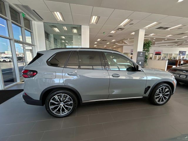 2025 BMW X5 xDrive40i