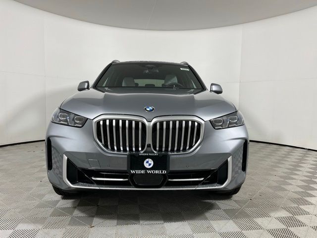 2025 BMW X5 xDrive40i