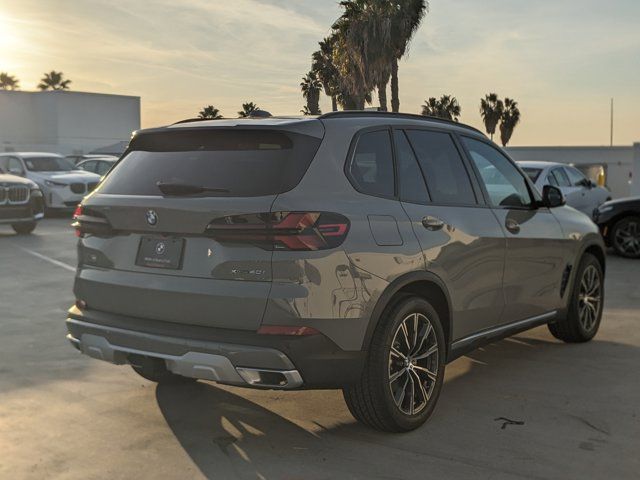 2025 BMW X5 xDrive40i