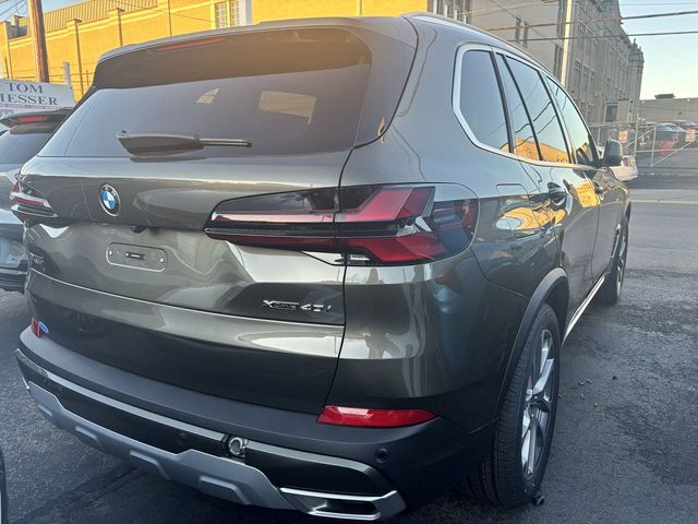 2025 BMW X5 xDrive40i