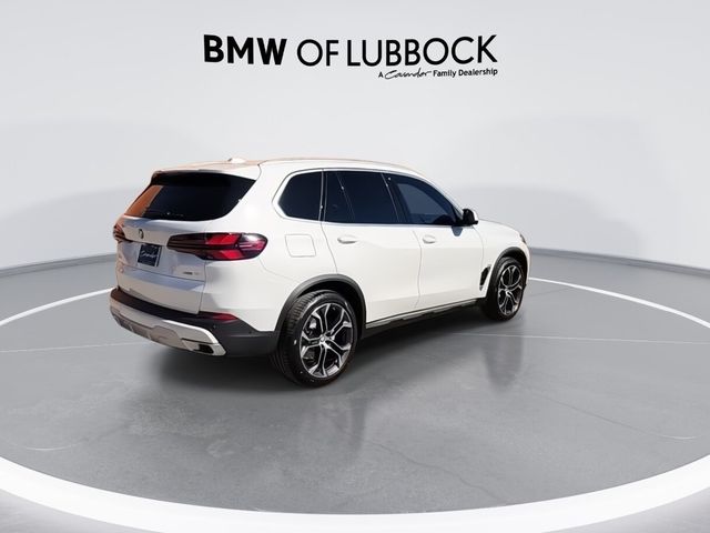 2025 BMW X5 xDrive40i