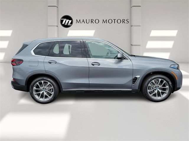 2025 BMW X5 xDrive40i