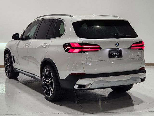 2025 BMW X5 xDrive40i