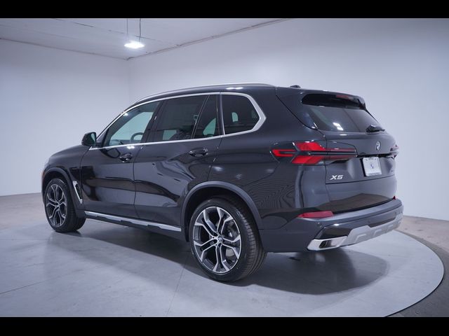 2025 BMW X5 xDrive40i