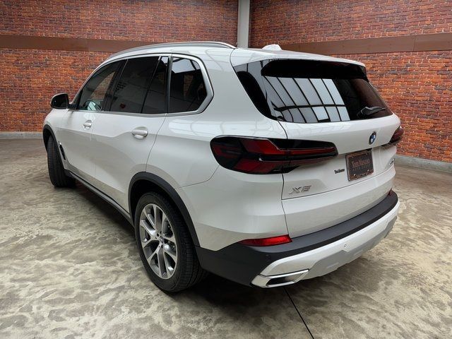 2025 BMW X5 xDrive40i