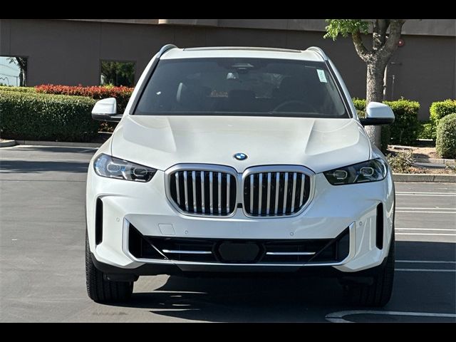 2025 BMW X5 xDrive40i