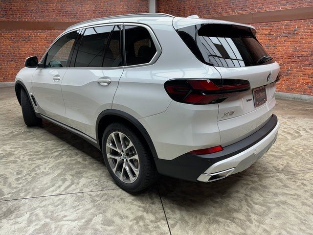 2025 BMW X5 xDrive40i