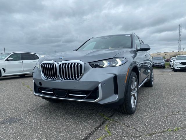 2025 BMW X5 xDrive40i