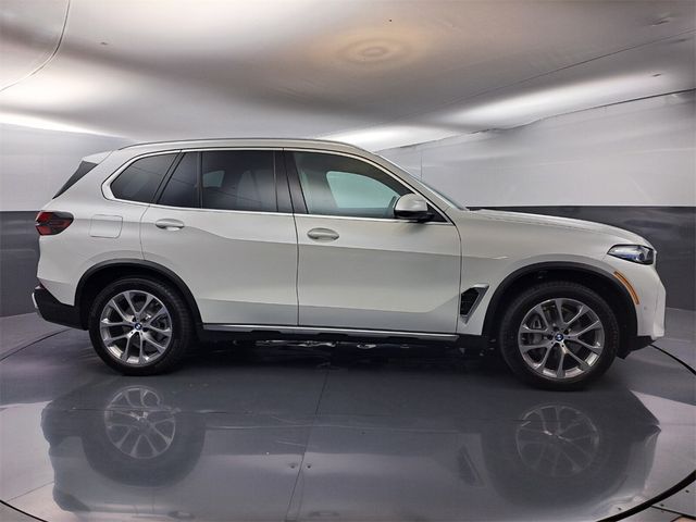 2025 BMW X5 xDrive40i