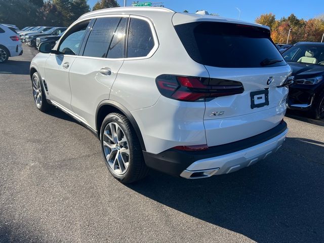 2025 BMW X5 xDrive40i