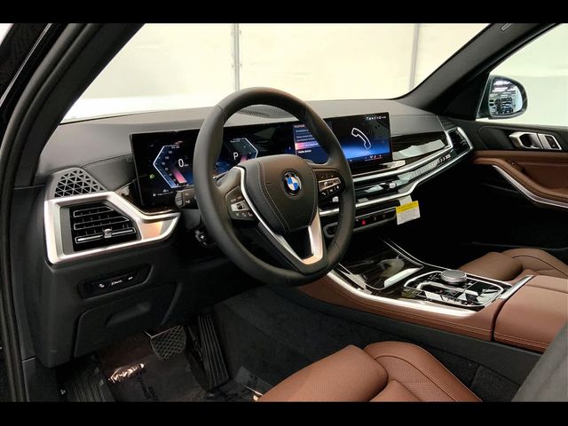 2025 BMW X5 xDrive40i