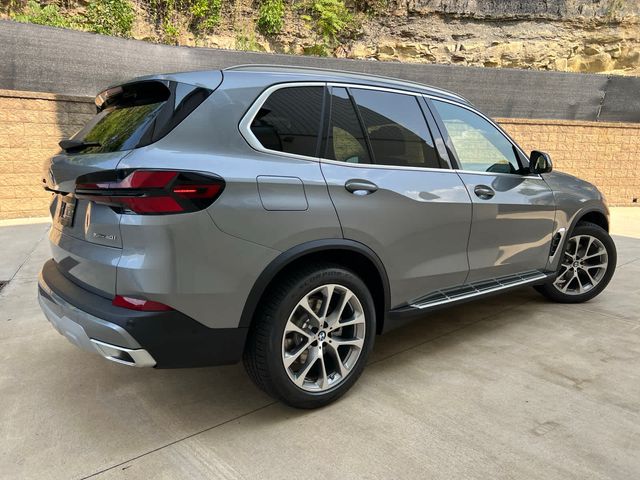 2025 BMW X5 xDrive40i