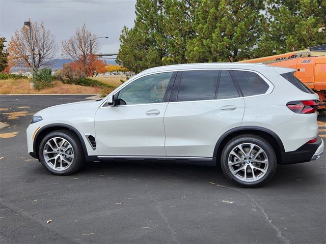 2025 BMW X5 xDrive40i