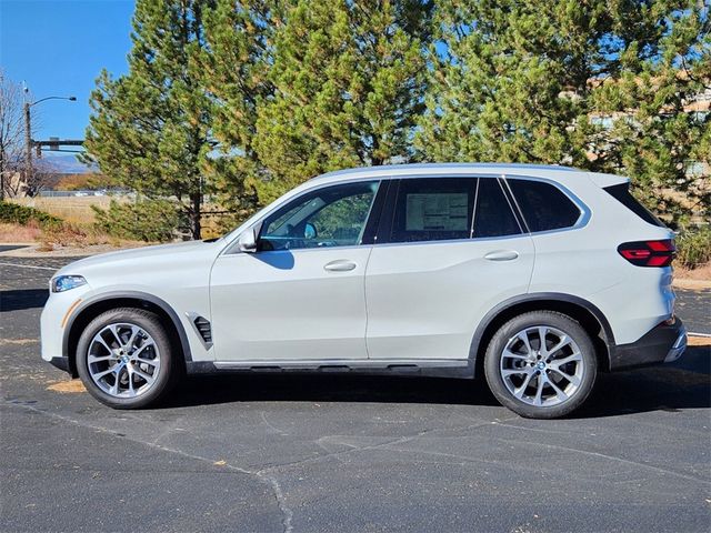 2025 BMW X5 xDrive40i