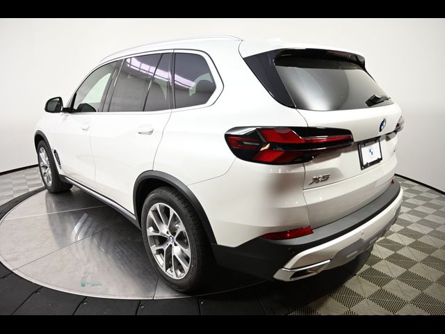 2025 BMW X5 xDrive40i