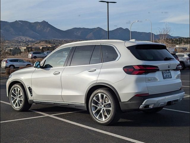 2025 BMW X5 xDrive40i