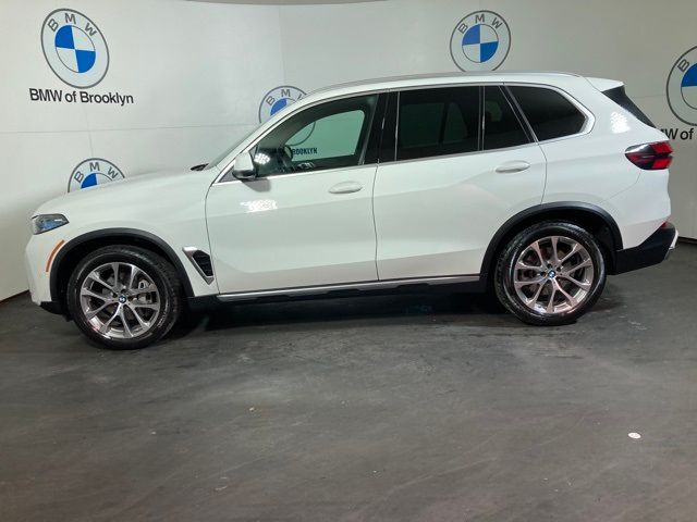 2025 BMW X5 xDrive40i