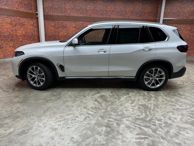 2025 BMW X5 xDrive40i