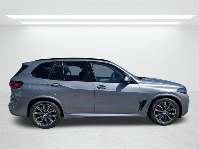 2025 BMW X5 xDrive50e